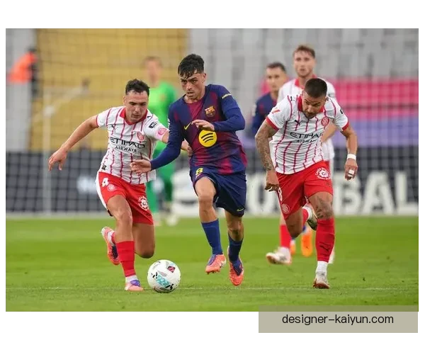 佩德里家庭生活近况分析，展现个人生活与职业平衡状态